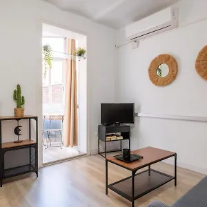 Sagrada Familia Comfy Barcelona