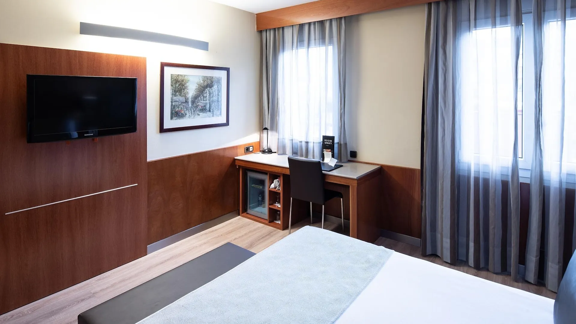 Hotel Catalonia Diagonal Centro Barcelona 4*,